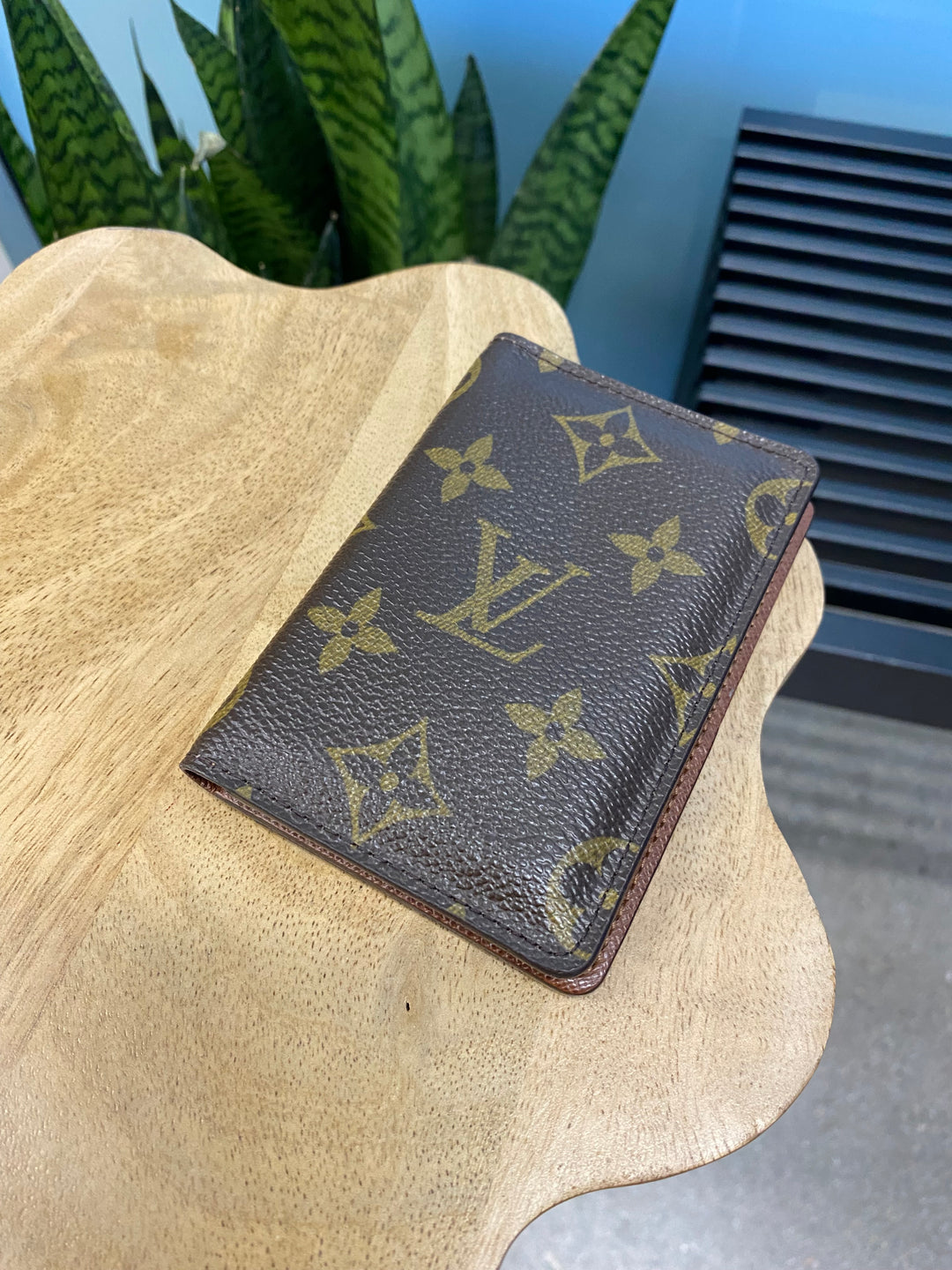 Louis Vuitton Monogram Pocket Organizer (6798)