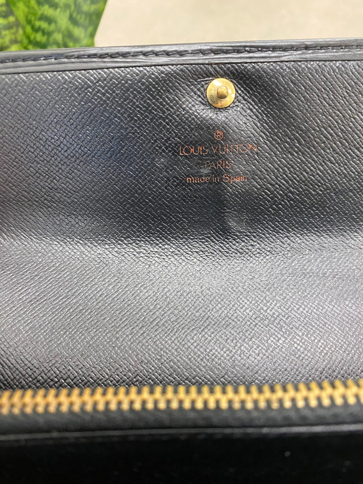 Louis Vuitton Black Epi Sarah Long Wallet (7293)