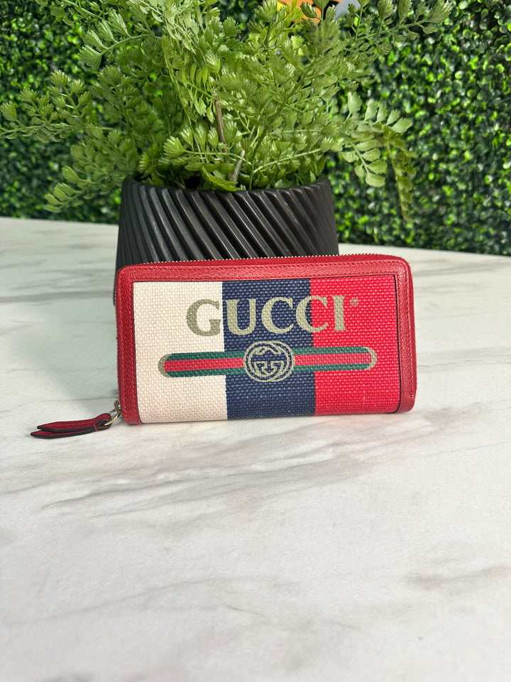 Gucci Long Zippy Wallet (7809)
