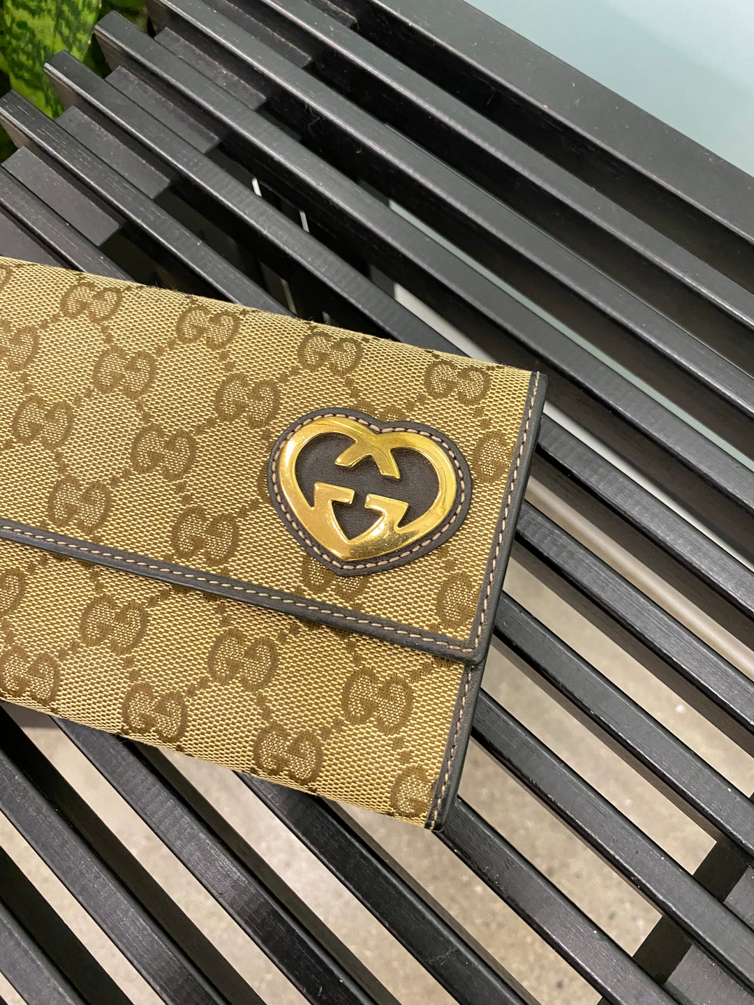 Gucci GG Canvas Heart Long Wallet (8102)