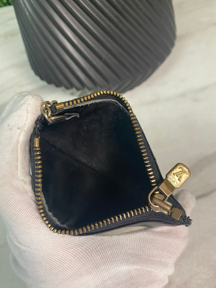 Louis Vuitton Black Epi Key Cles (8834)