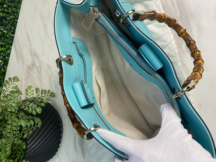 Gucci Pebbled Leather Bamboo Shopper Tote (HP01)