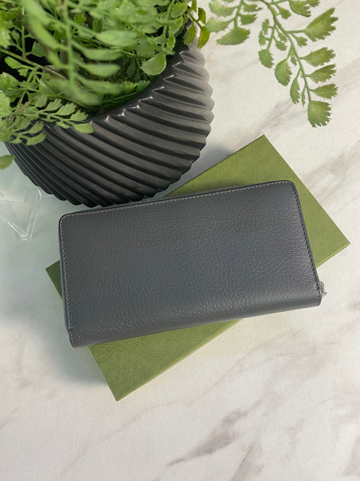 Gucci Cutout Interlocking G Zippy Wallet (408)