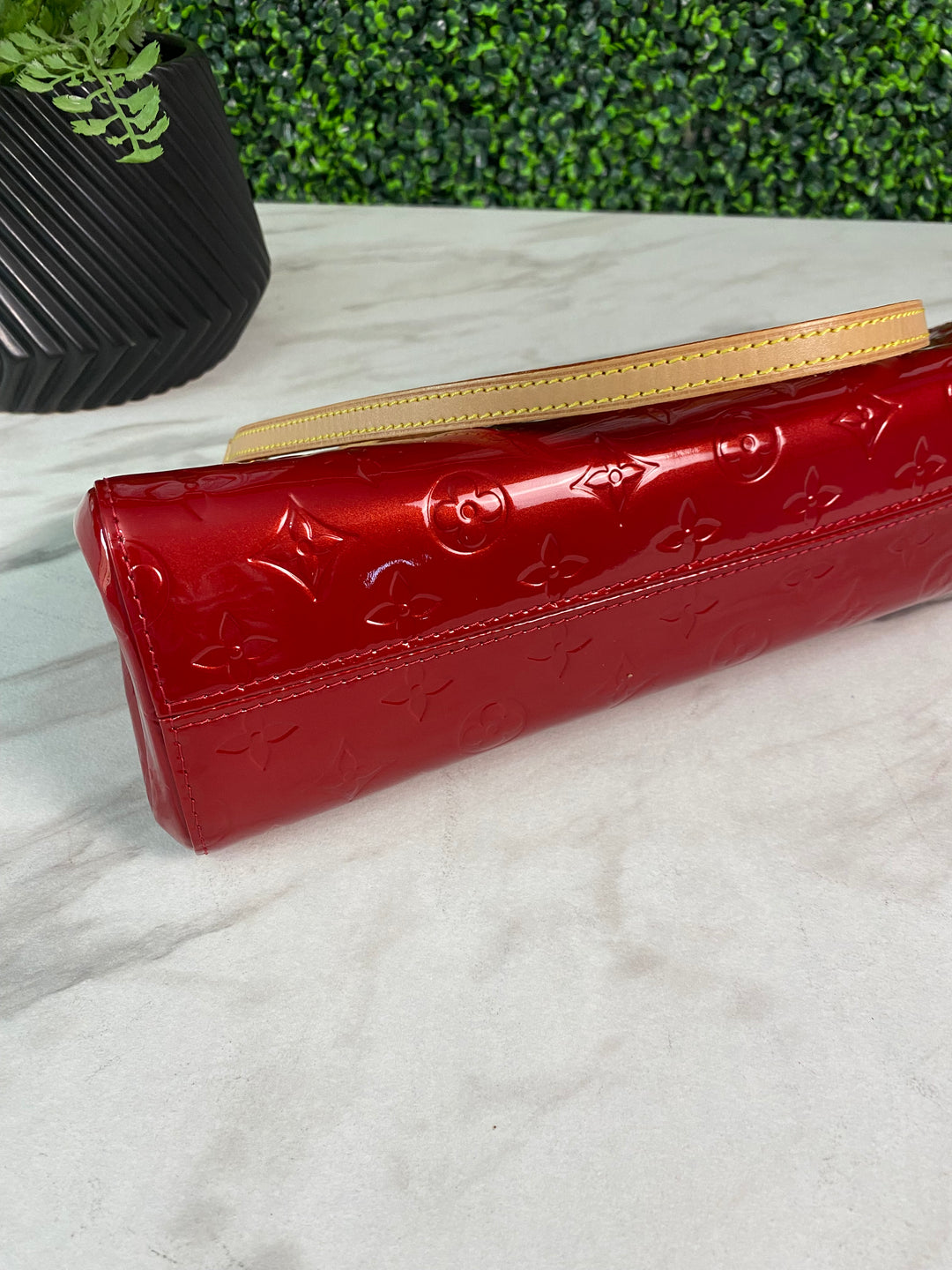 Louis Vuitton Red Vernis Roxbury Drive 2 Way Bag (0702)