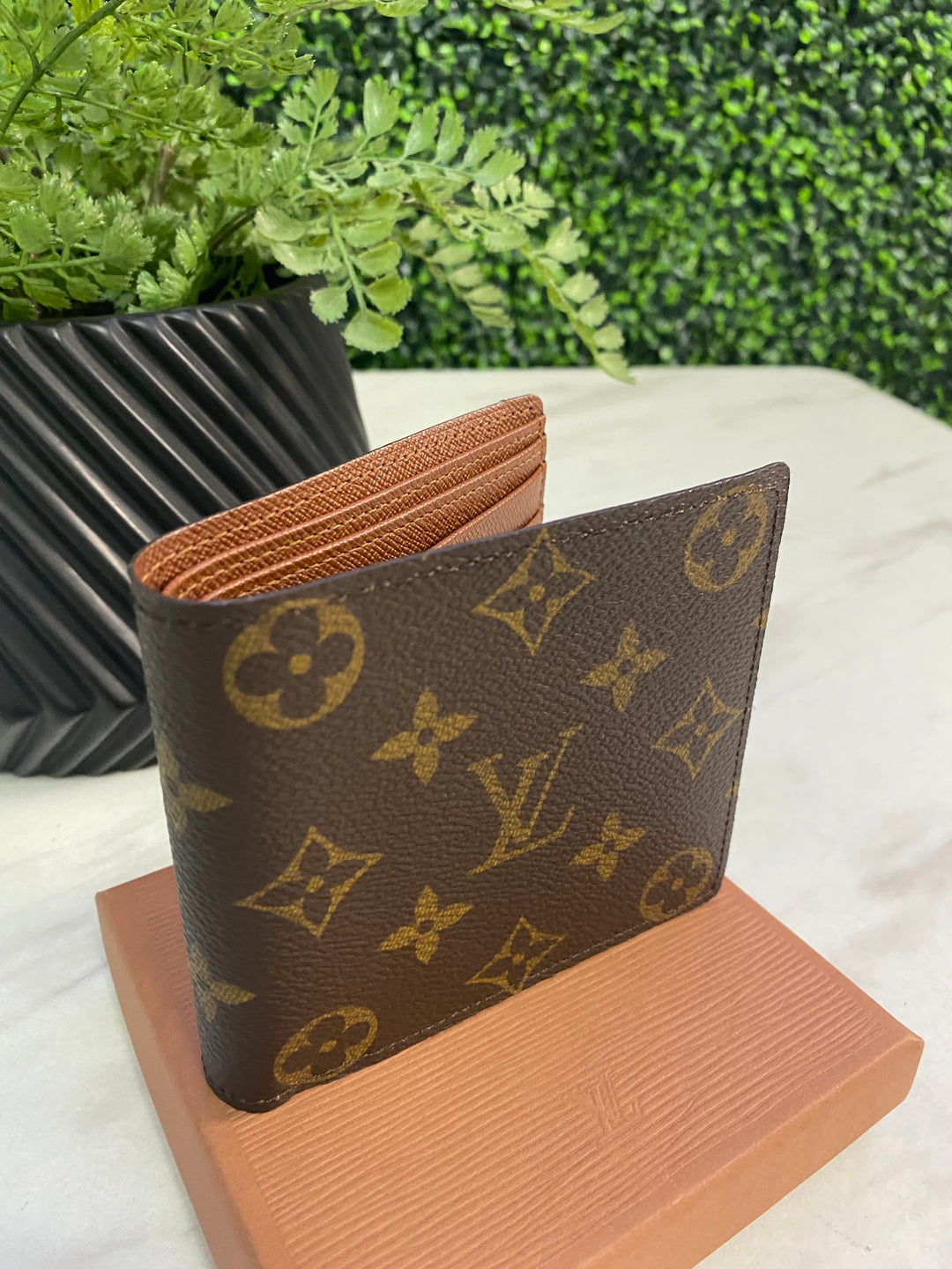 Louis Vuitton Monogram Billfold (8485)