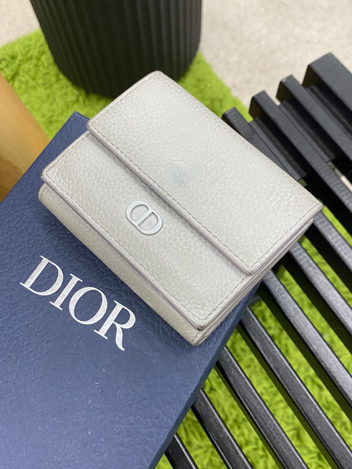 Christian Dior Grey Pebbled Leather Compact Wallet (8645)