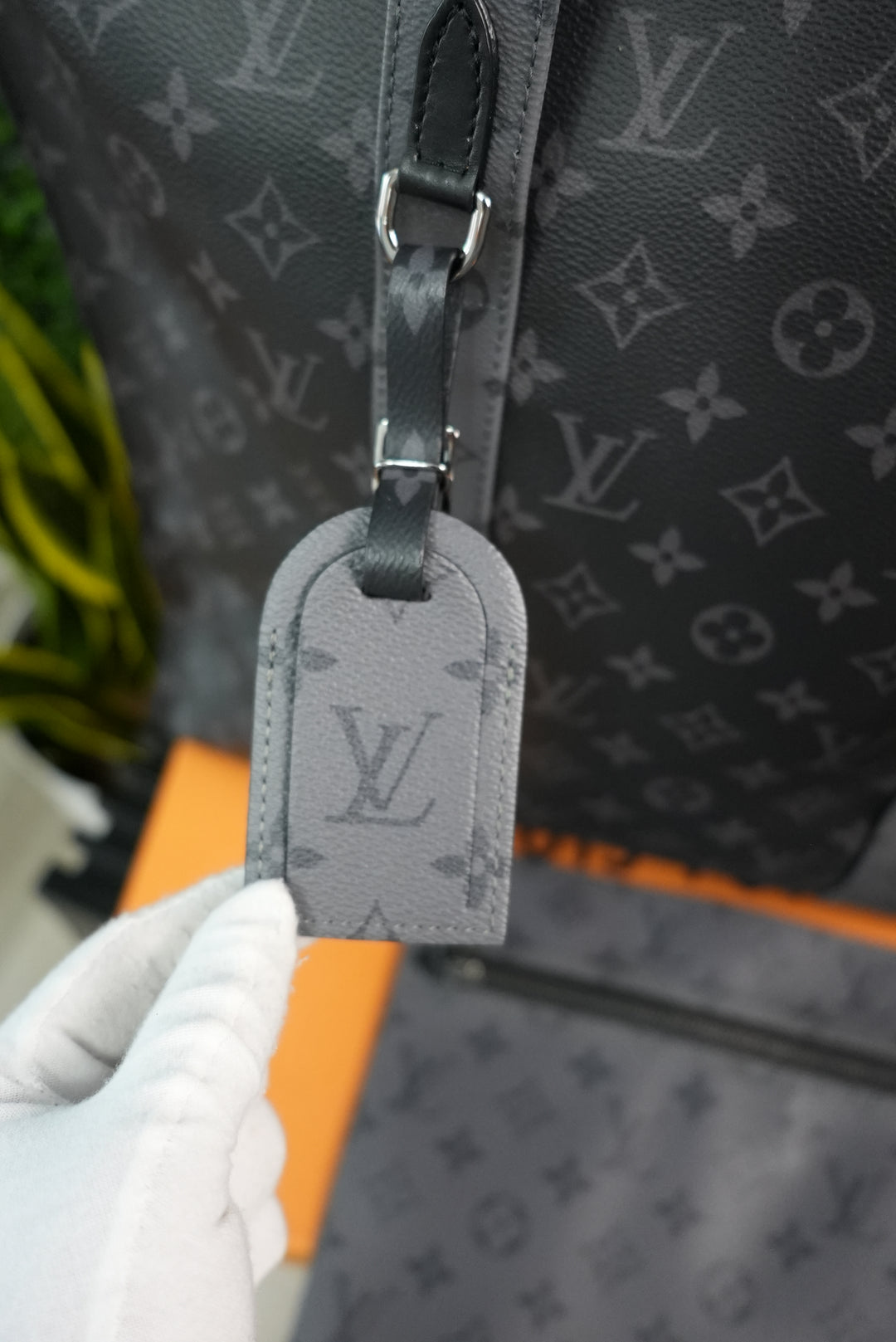 Louis Vuitton Eclipse Reverse Kaba Zip GM