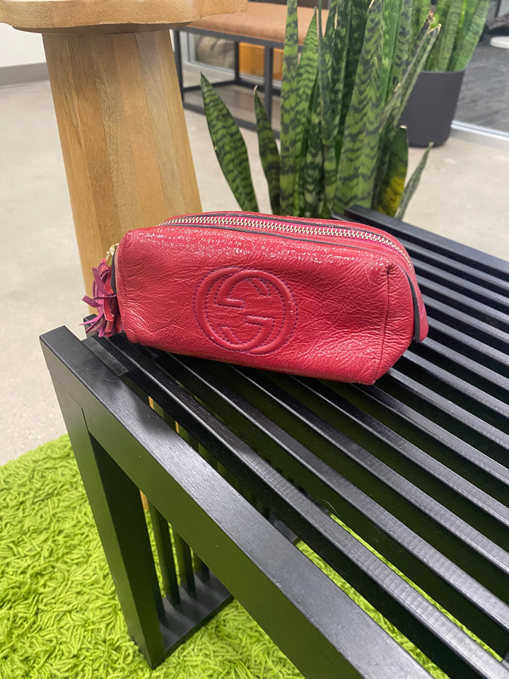 Gucci Red Patent Leather Soho Pouch (3672)