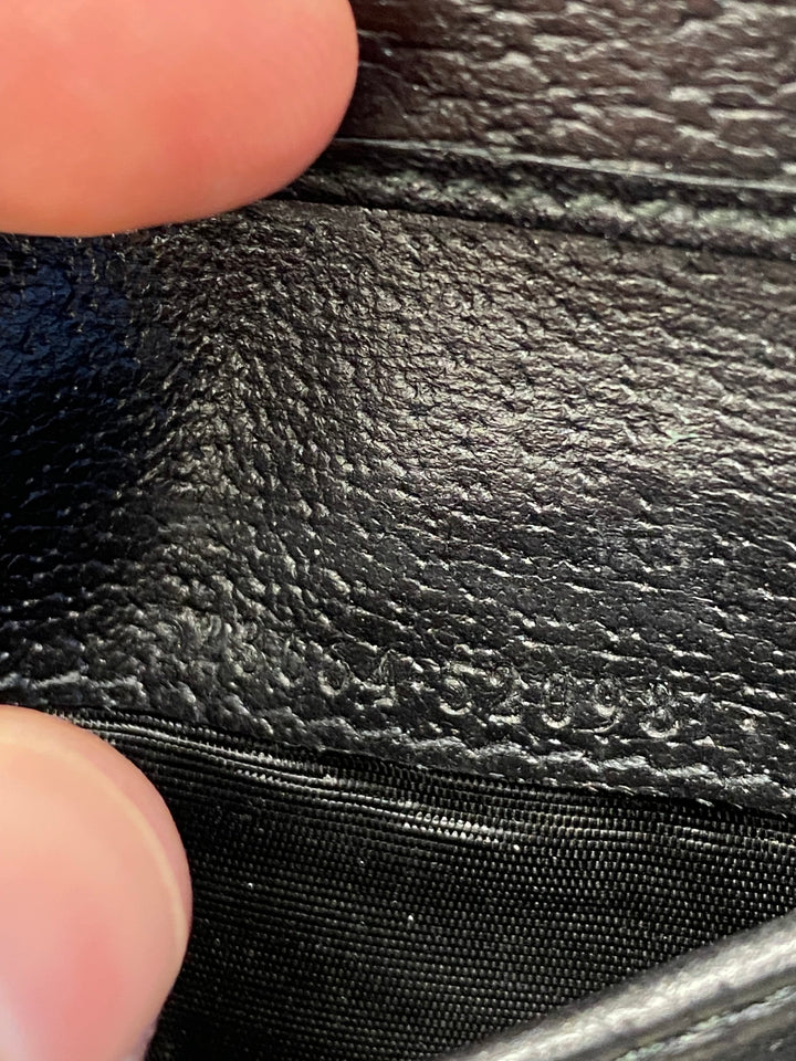 Gucci Black Pebbled Leather Bee Billfold Wallet (8458)