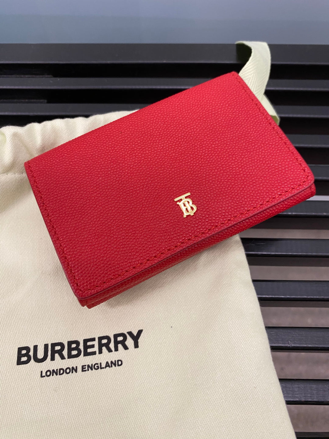 Burberry Red Grained Leather Compact Wallet (9113)