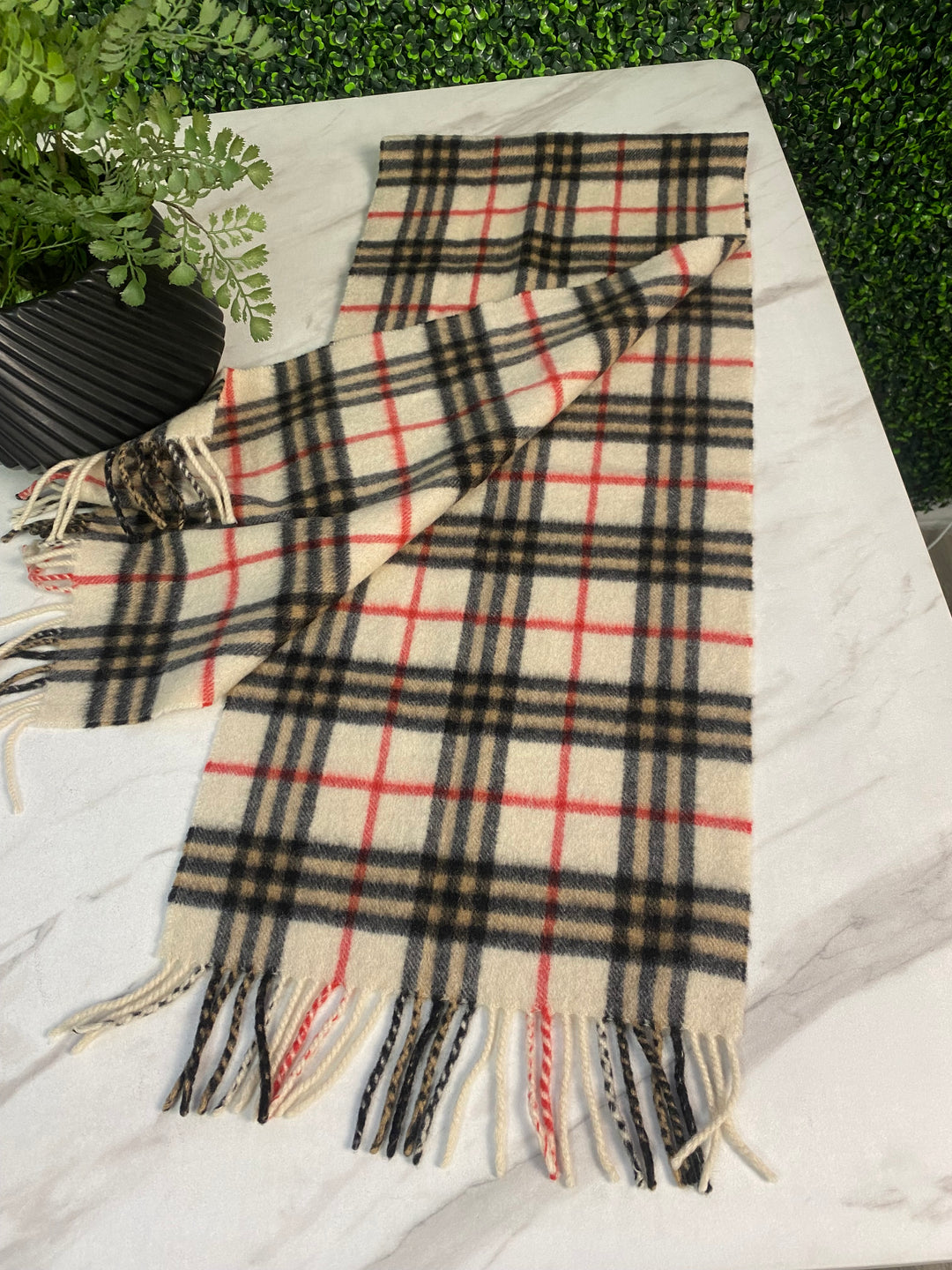 Burberry Cream Check 100% Cashmere Scarf (8732)