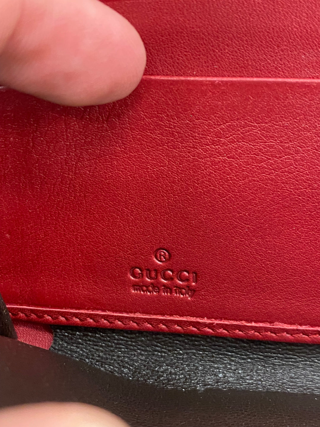 Gucci Red Guccissima Zippy Wallet (7936)