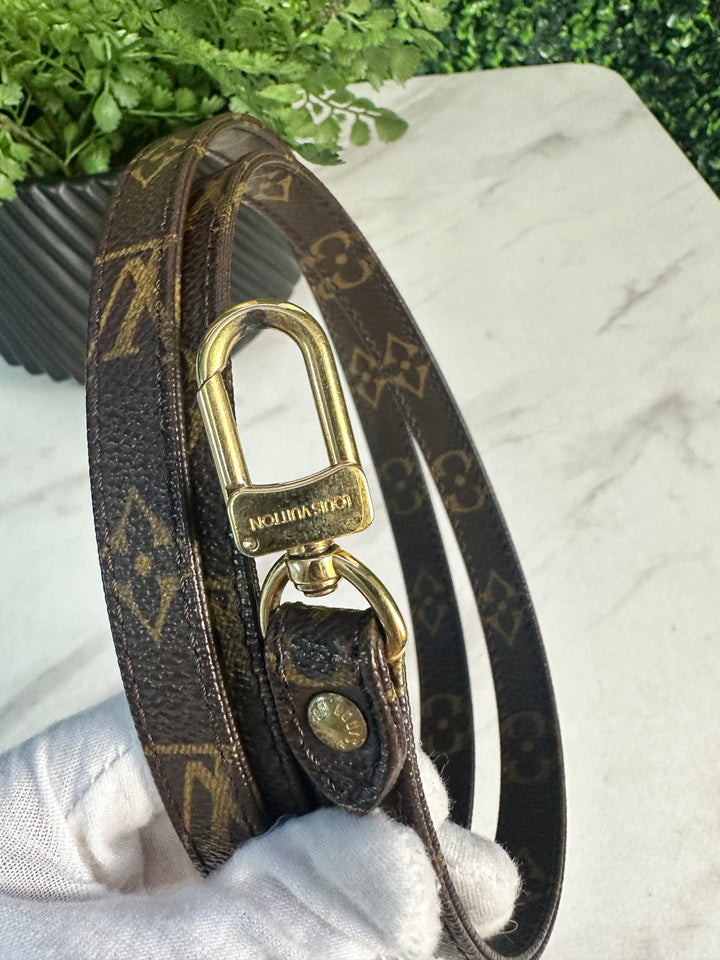 Louis Vuitton Monogram Shoulder Strap (5349)