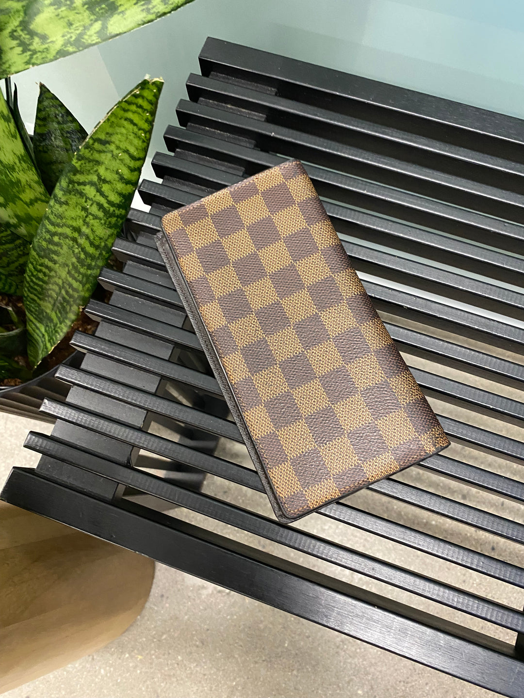 Louis Vuitton Damier Ebene Brazza Wallet (5895)