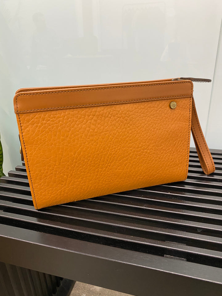 Burberry Vintage Leather Pouch (8754)