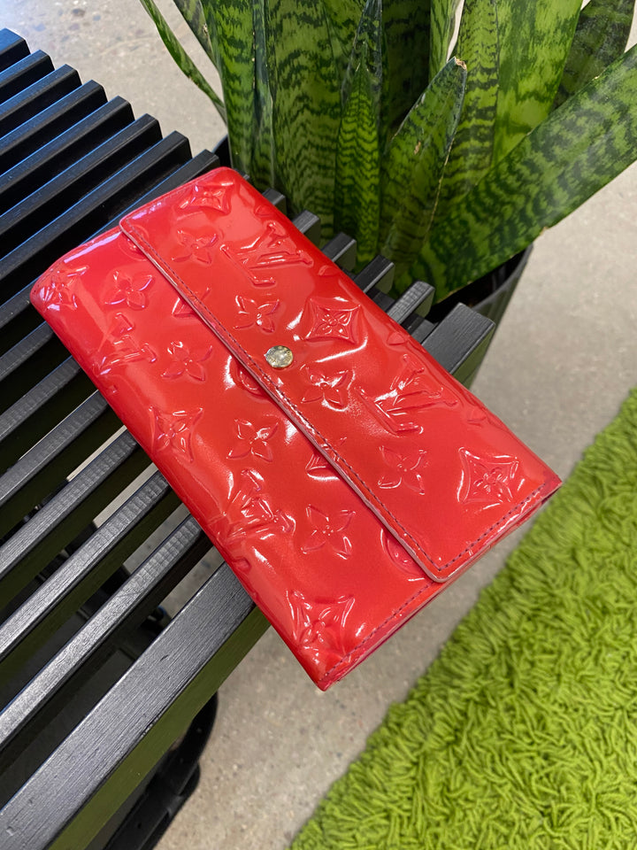 Louis Vuitton Red Vernis Sarah Long Wallet (3923)