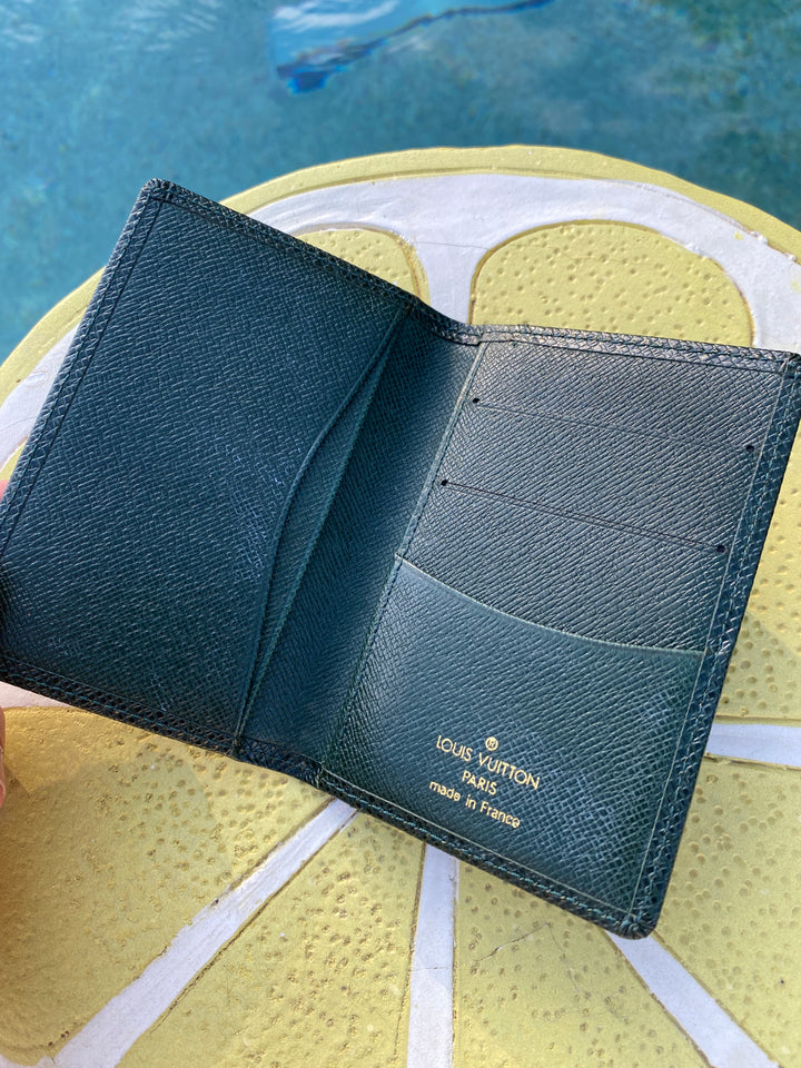 Louis Vuitton Taiga Leather Pocket Organizer (0069)