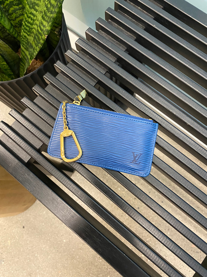 Louis Vuitton Blue Epi Key Cles (4960)