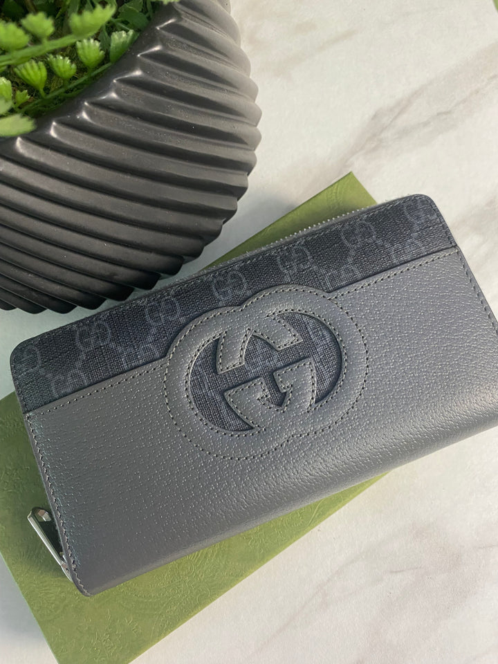 Gucci Cutout Interlocking G Zippy Wallet (408)