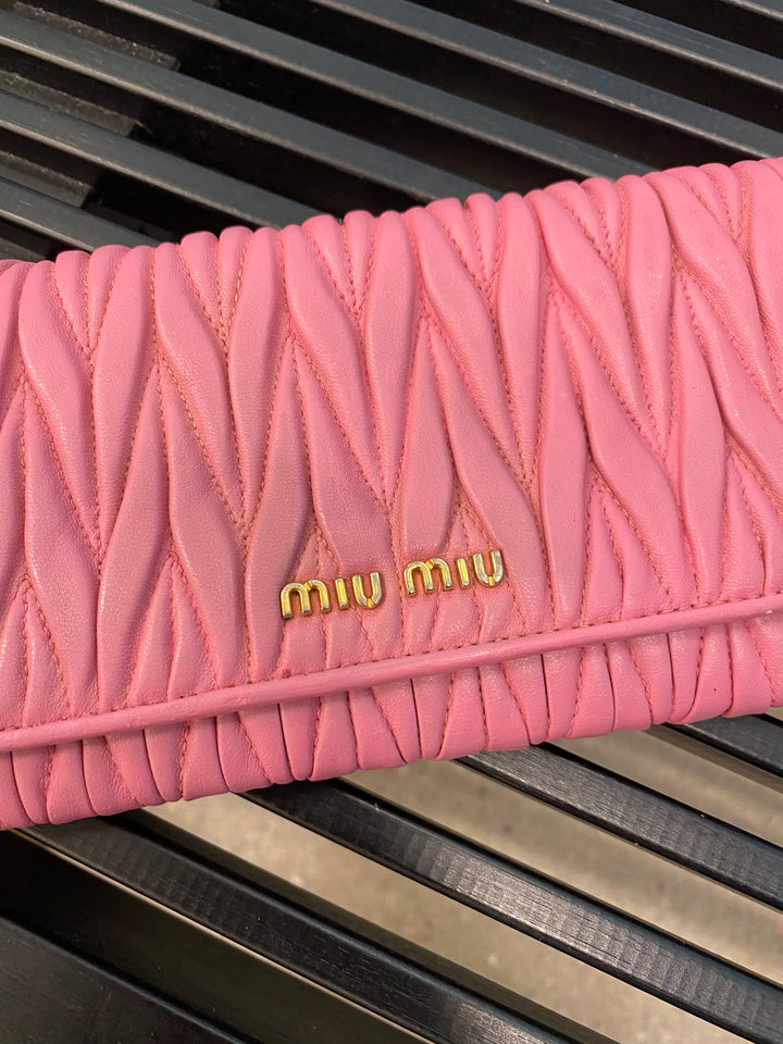 Miu Miu Pink Quilted Leather Long Wallet (6599)