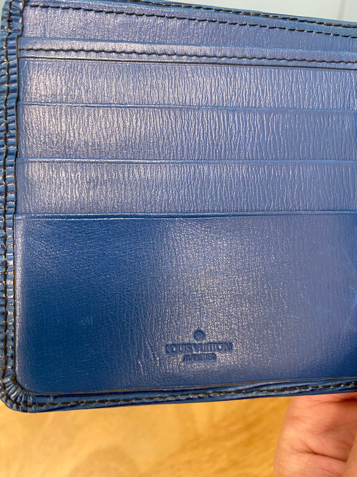 Louis Vuitton Blue Epi Billfold Wallet (2918)