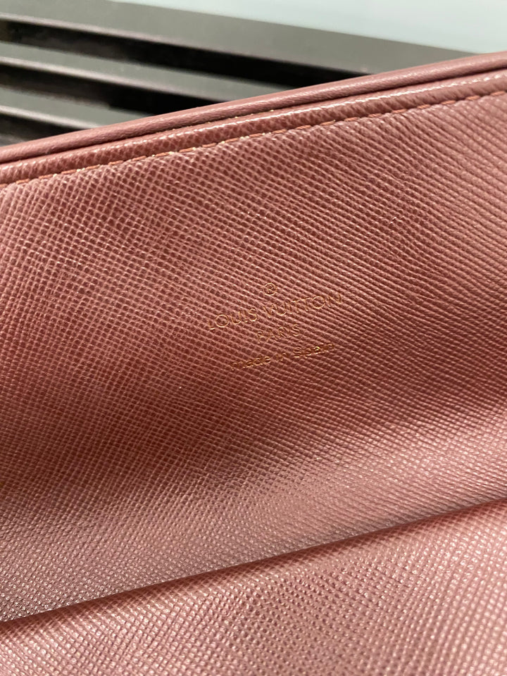 Lousi Vuitton Red Mini Lin International Long Wallet (4949)