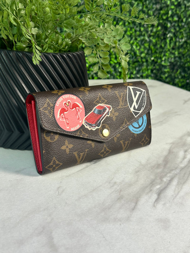 Louis Vuitton Monogram Patches Sarah Wallet (1276)