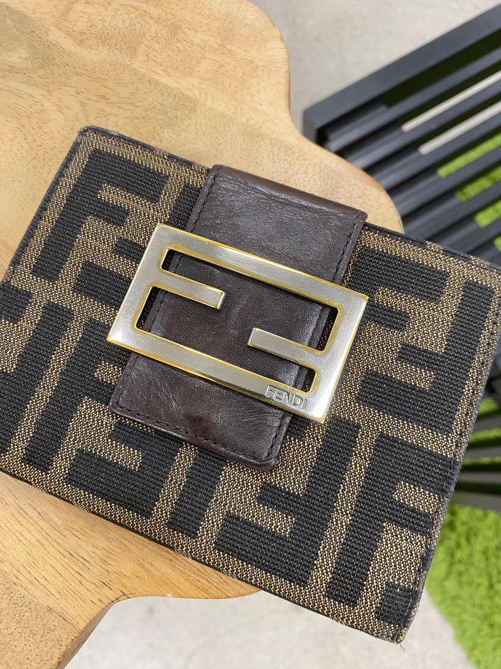 Fendi Zucca Compact Wallet (8987)