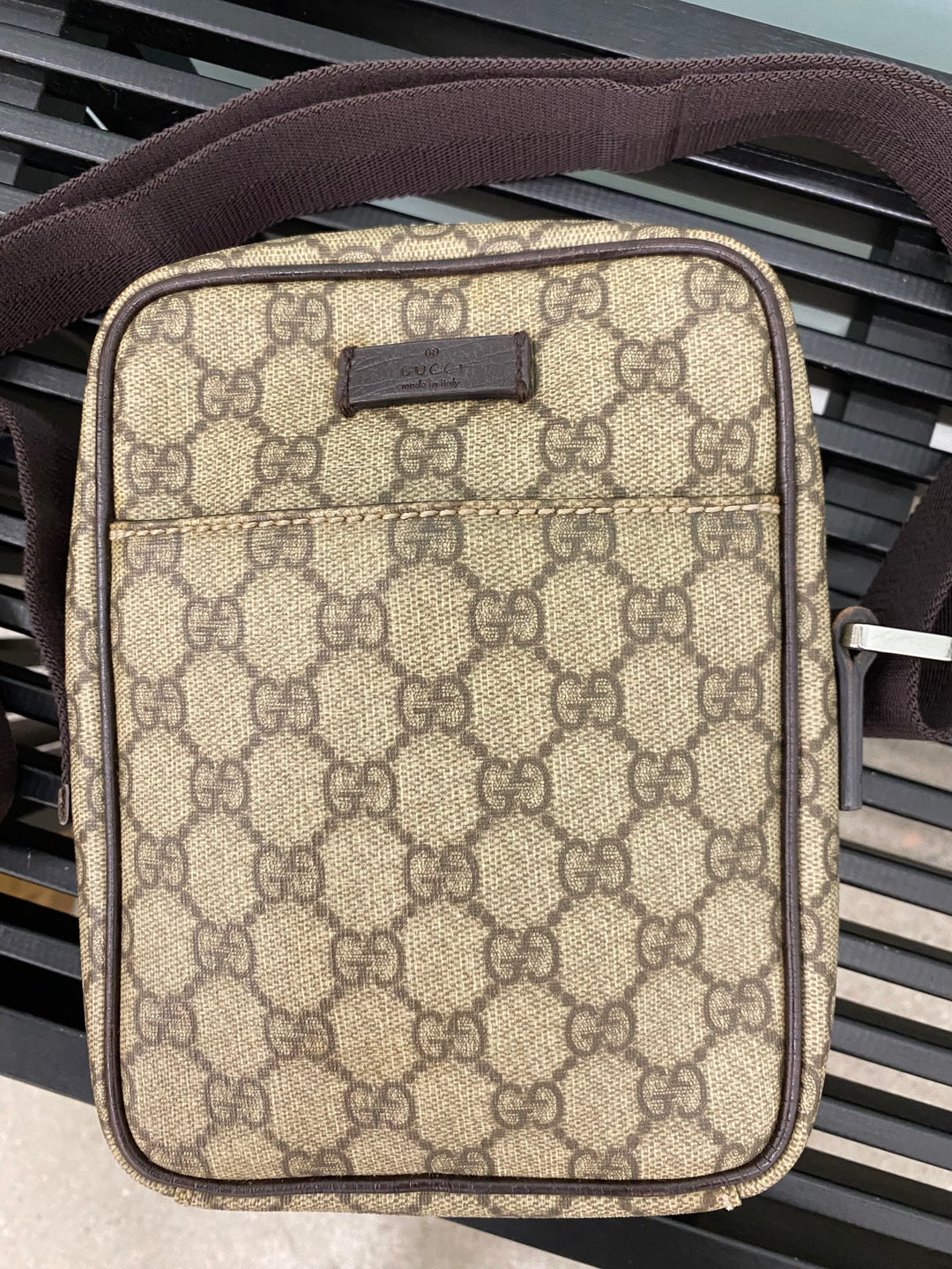 Gucci GG Supreme Crossbody Bag (6932)