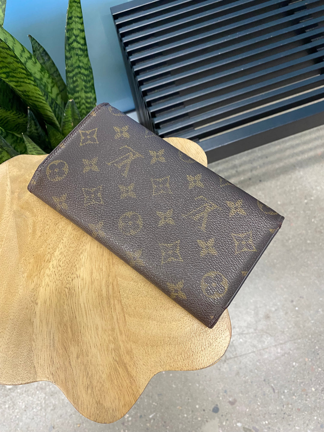 Louis Vuitton Monogram International Long Wallet (7645)