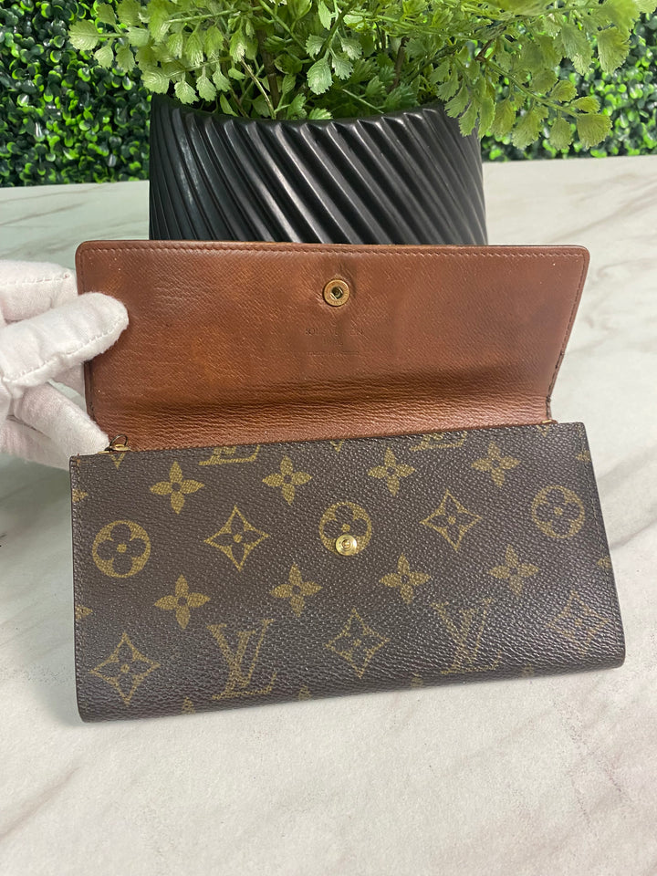 Louis Vuitton Monogram Long Wallet (8848)