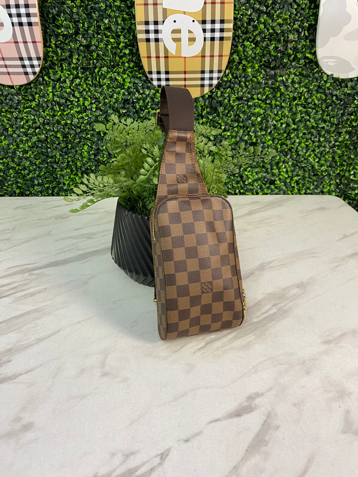 Louis Vuitton Damier Ebene Geronimos Sling (2378)