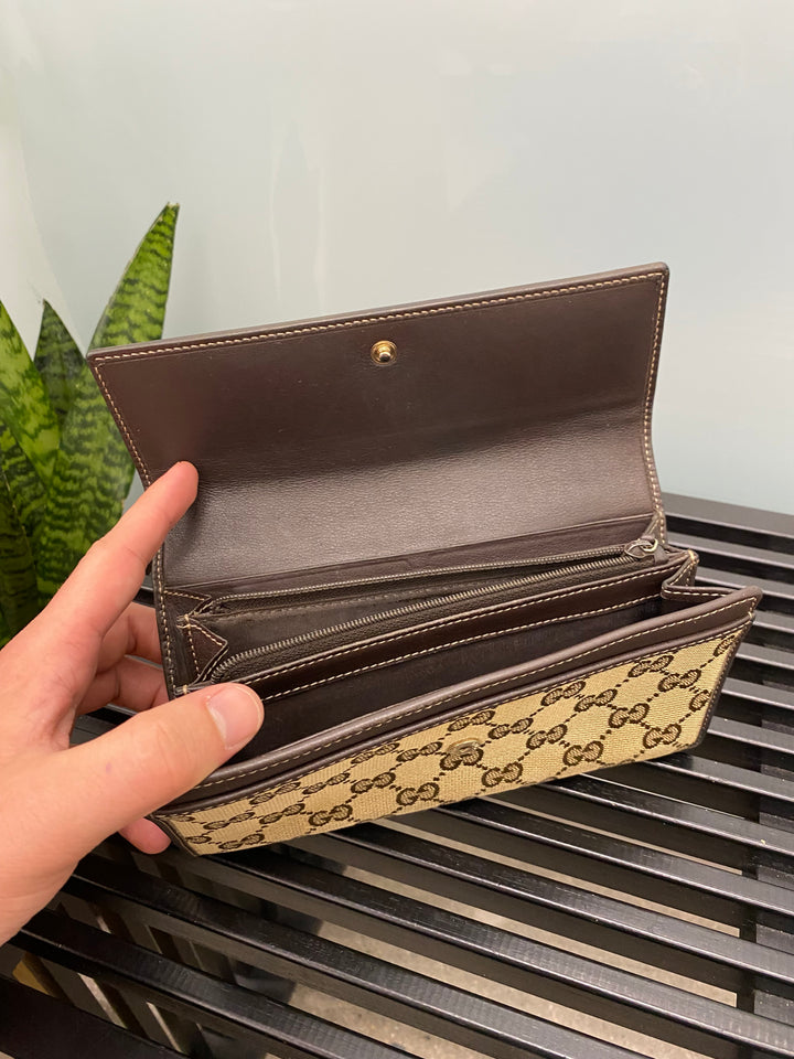 Gucci GG Canvas Heart Long Wallet (8102)