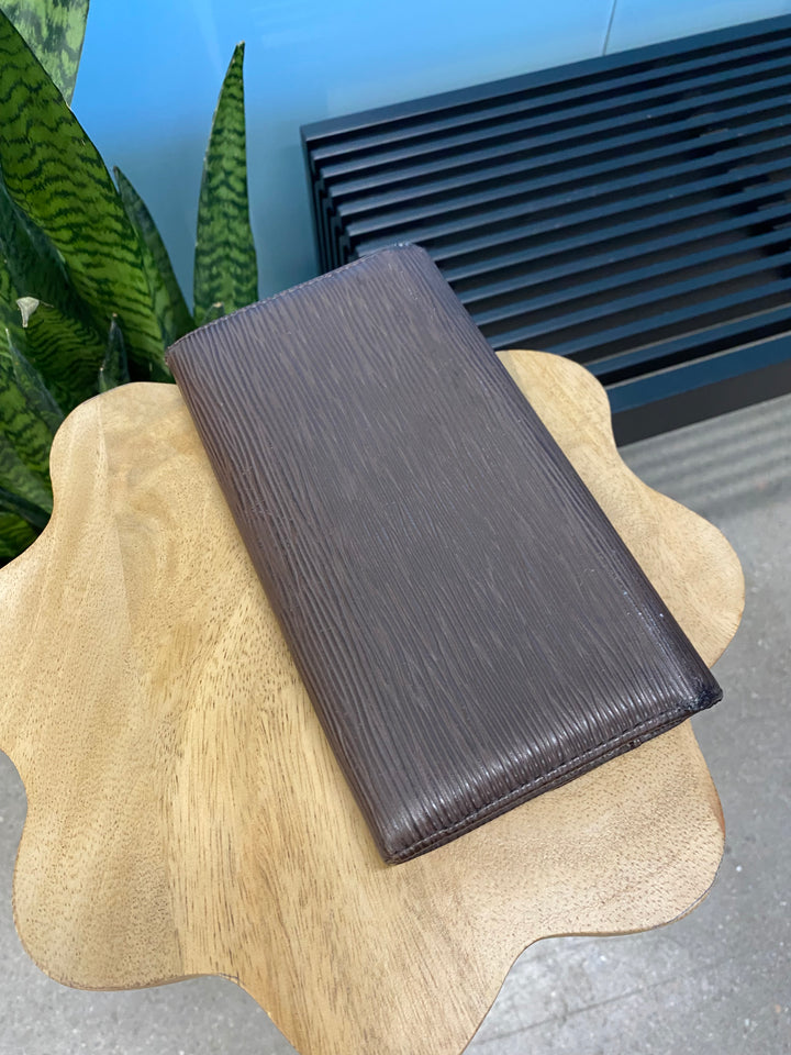 Louis Vuitton Brown Epi Sarah Long Wallet (7578)