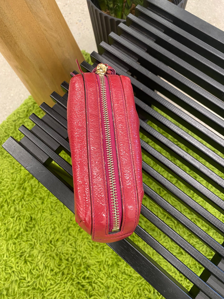Gucci Red Patent Leather Soho Pouch (3672)