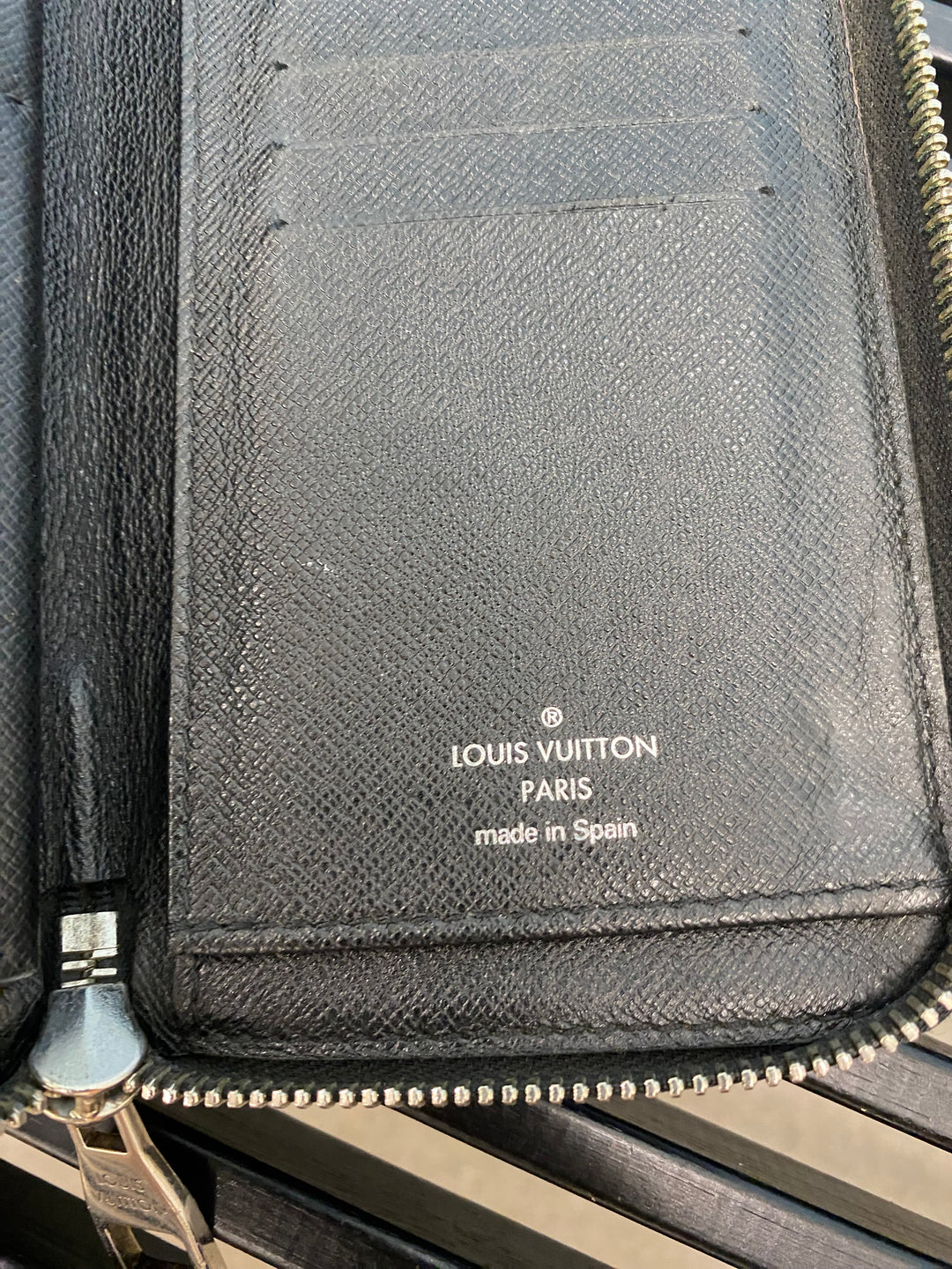 Louis Vuitton Damier Graphite Vertical ZIppy Wallet (3062)