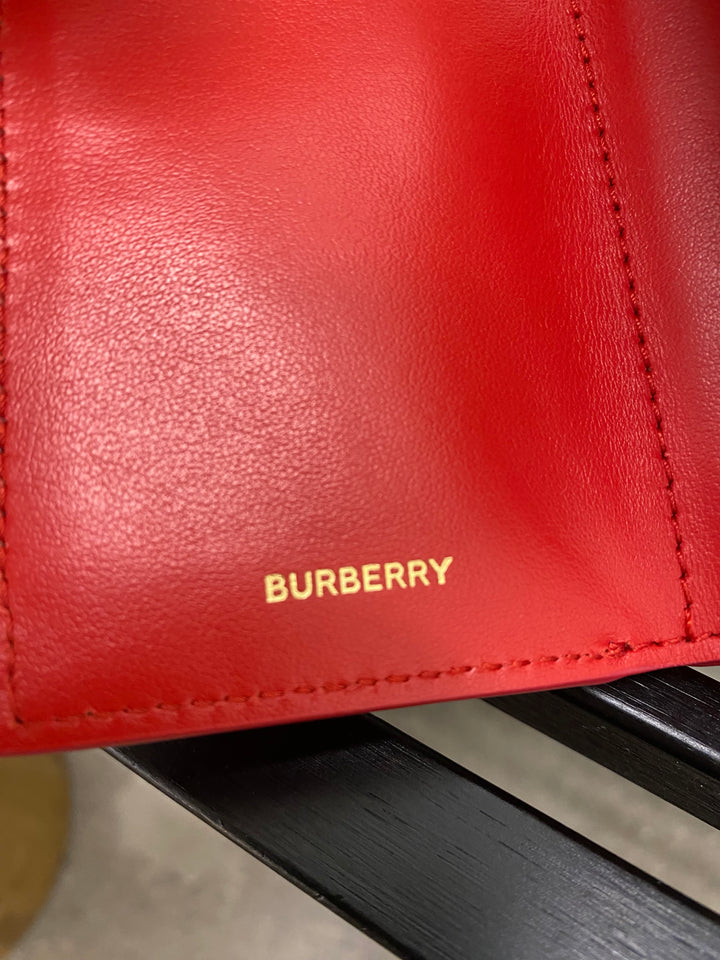Burberry Red Grained Leather Compact Wallet (9113)