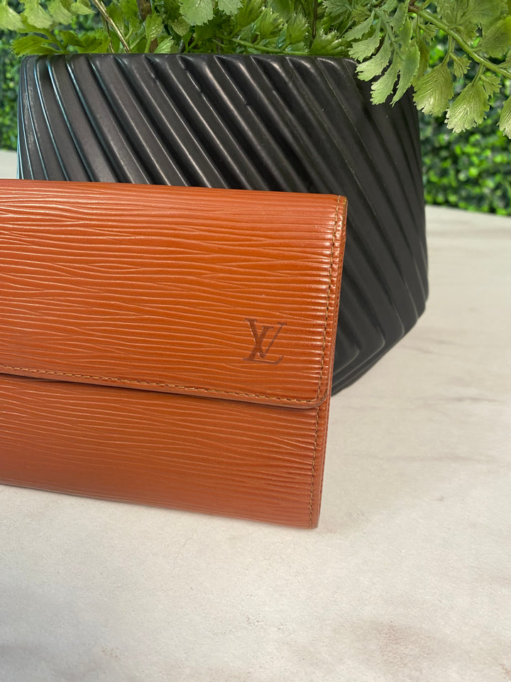 Louis Vuitton Brown Epi Long Wallet (0554)