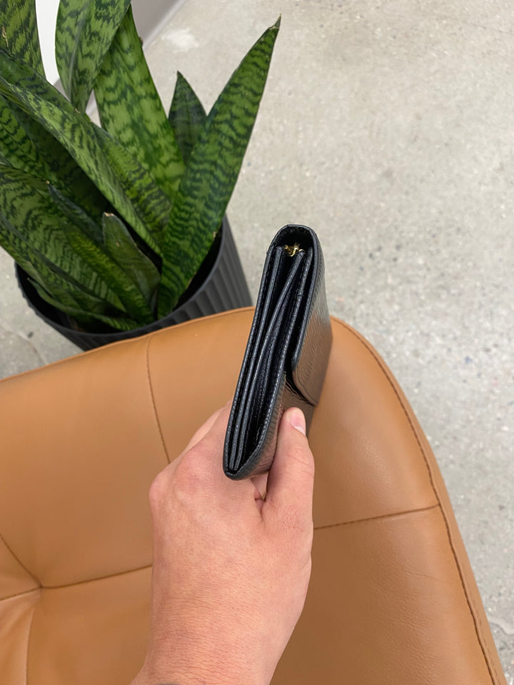 Louis Vuitton Black Epi Sarah Long Wallet (7293)
