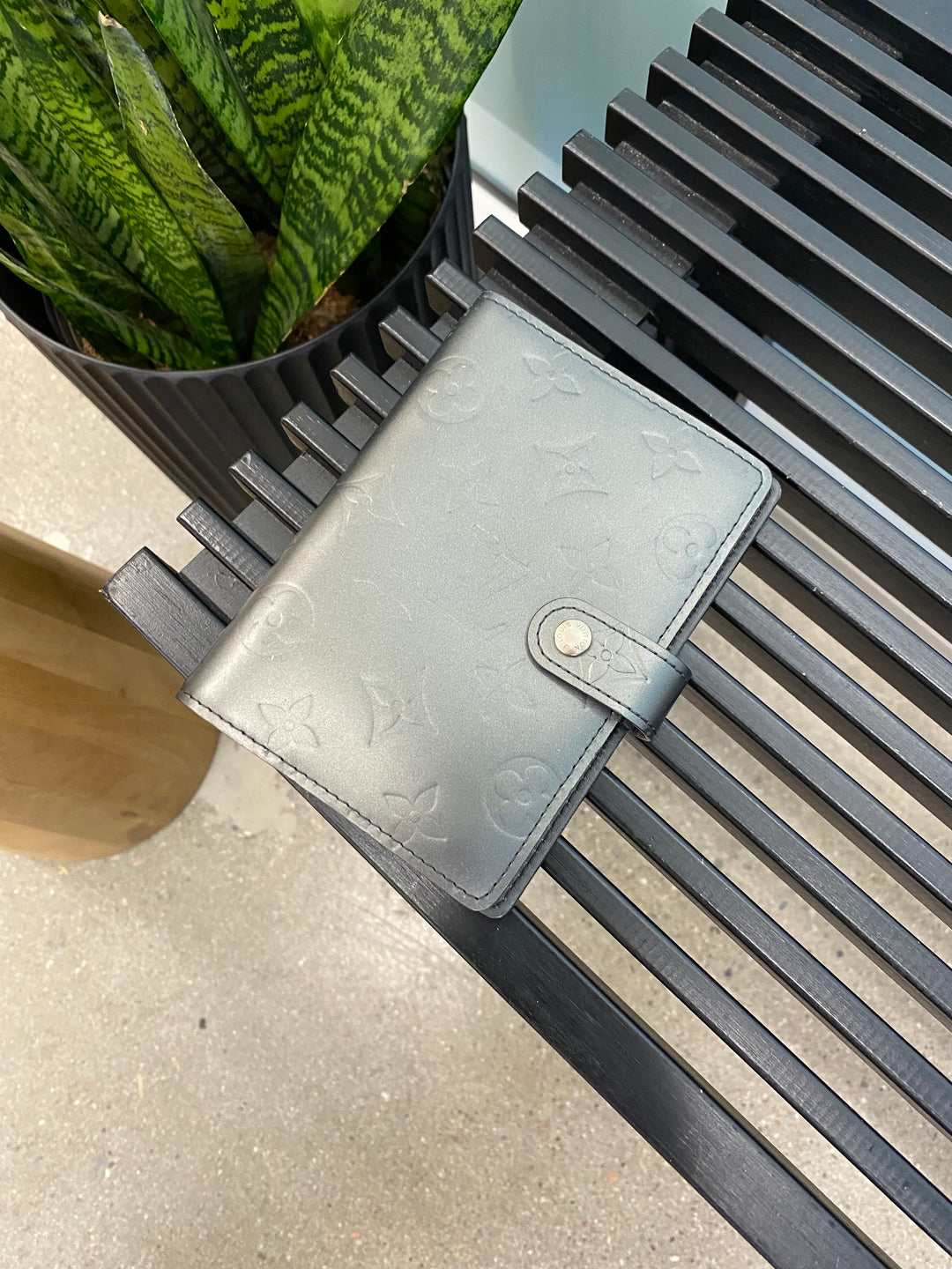 Louis Vuitton Matte Monogram Agenda PM (1144)