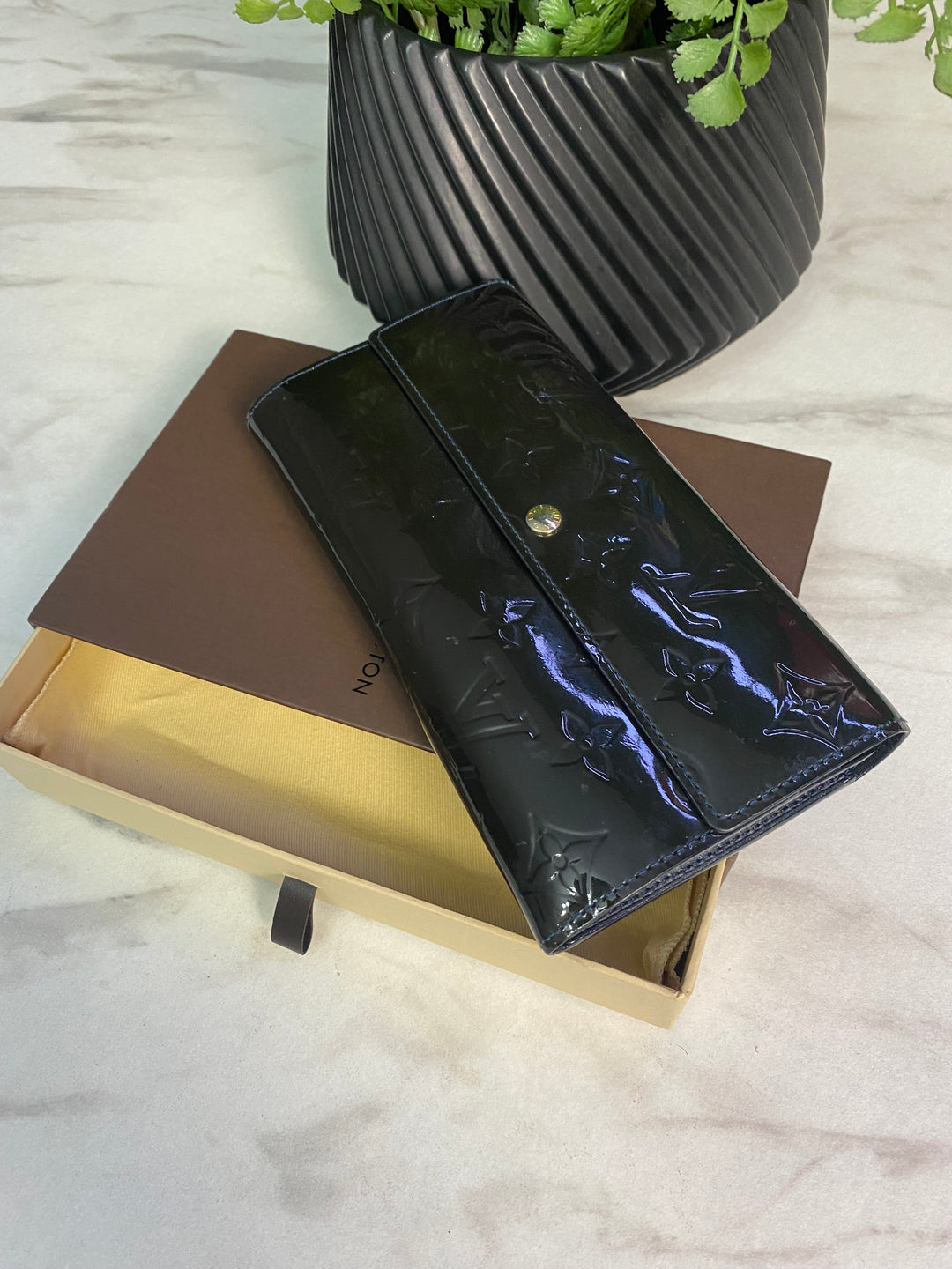 Louis Vuitton Vernis Long Wallet (5776)