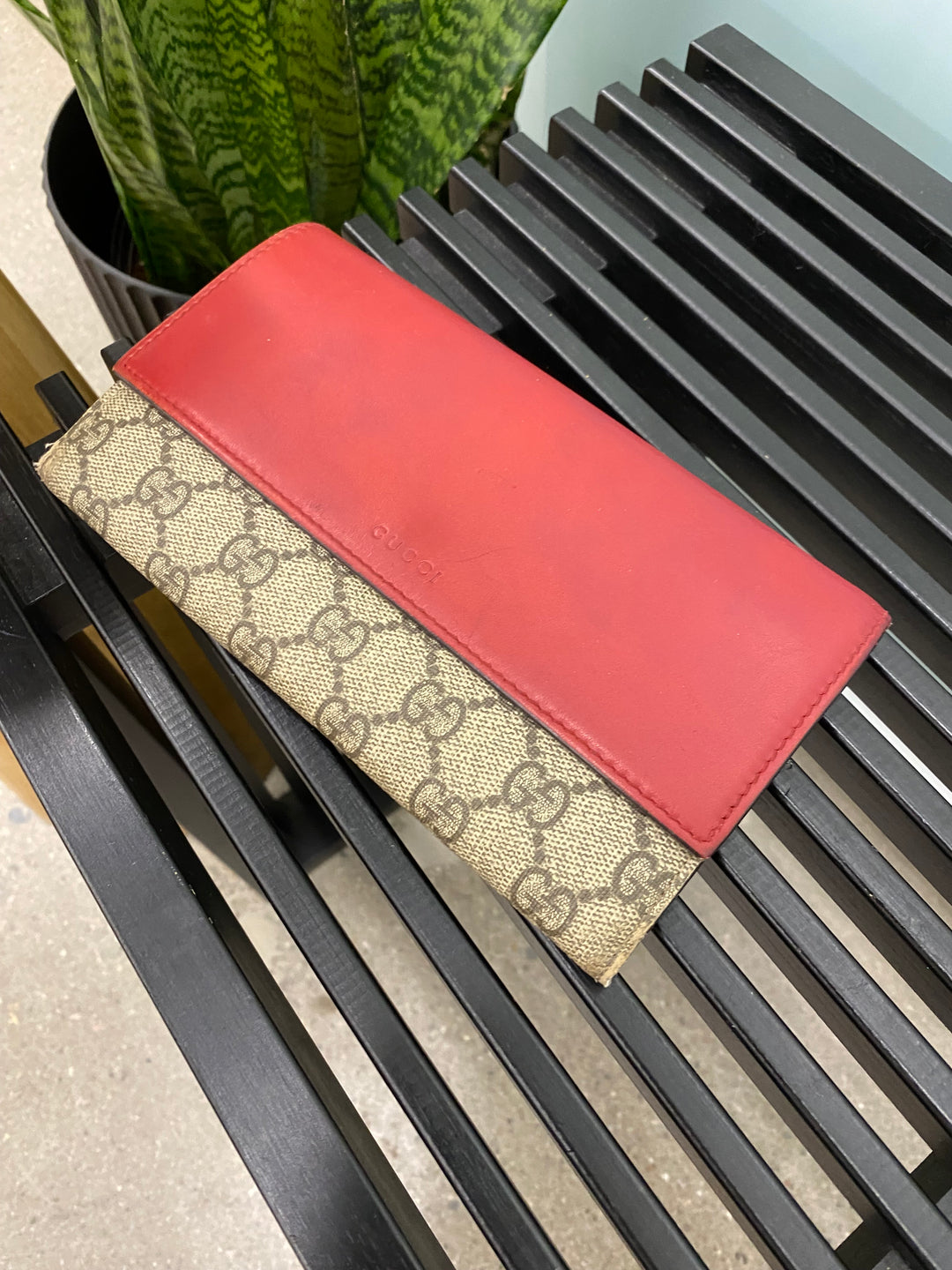 Gucci GG Supreme and Red Leather Long Wallet (4900)