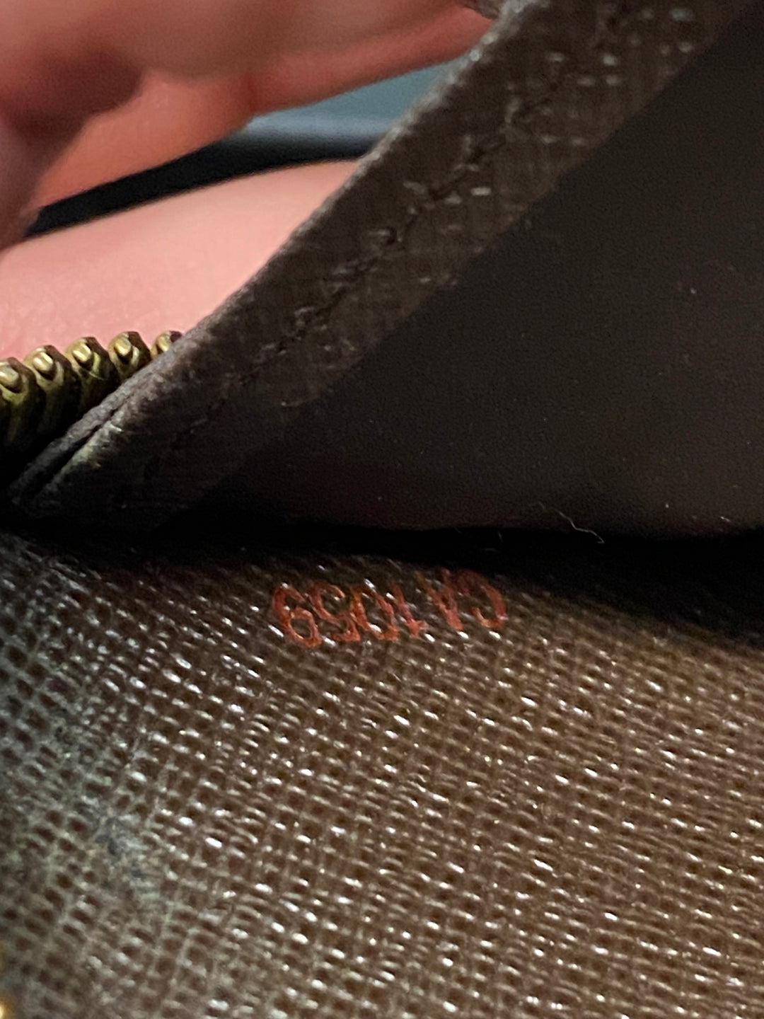 Louis Vuitton Damier Ebene ZIppy Wallet (1087)
