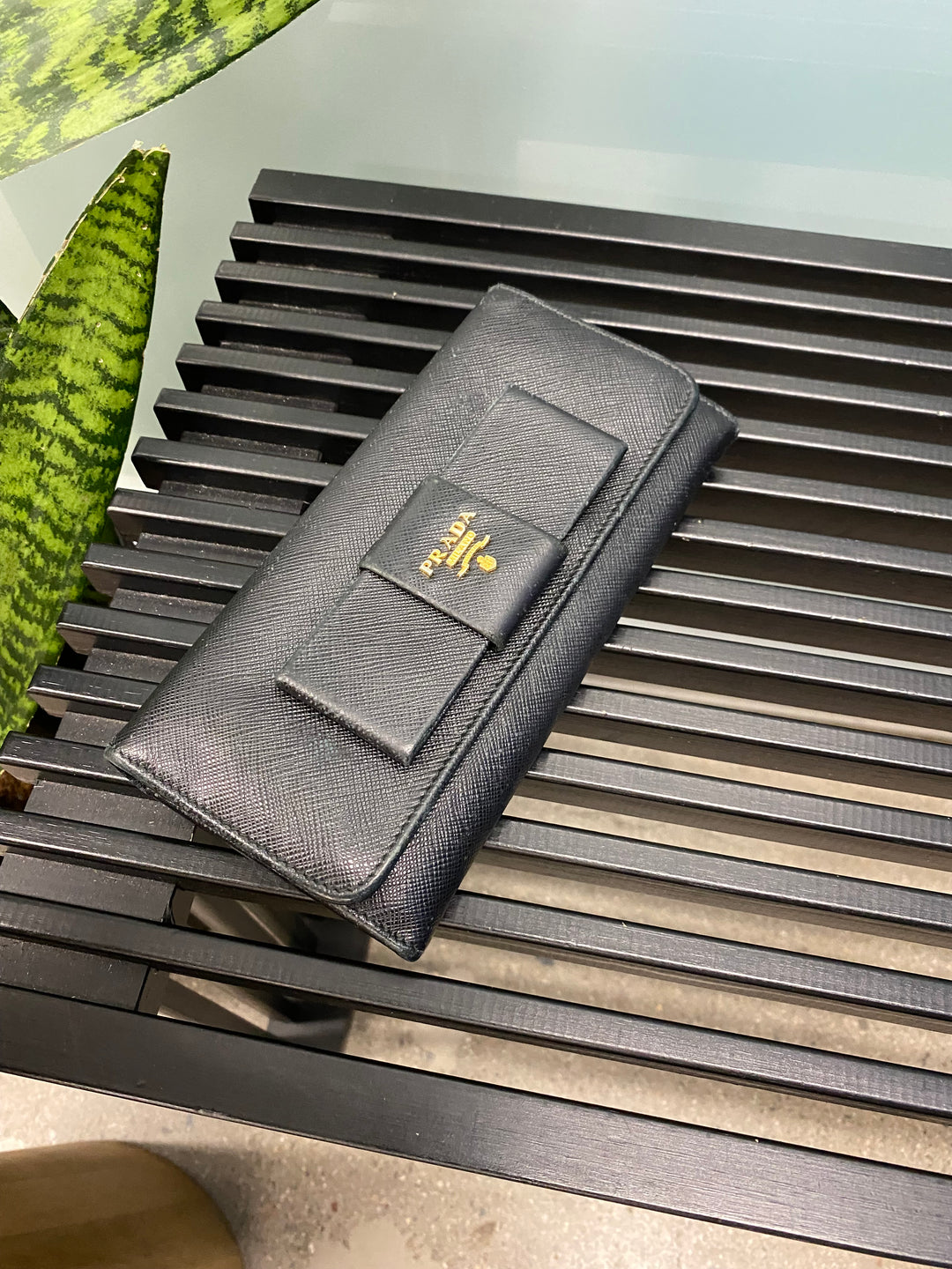 Prada Black Saffiano Bow Long Wallet (8099)