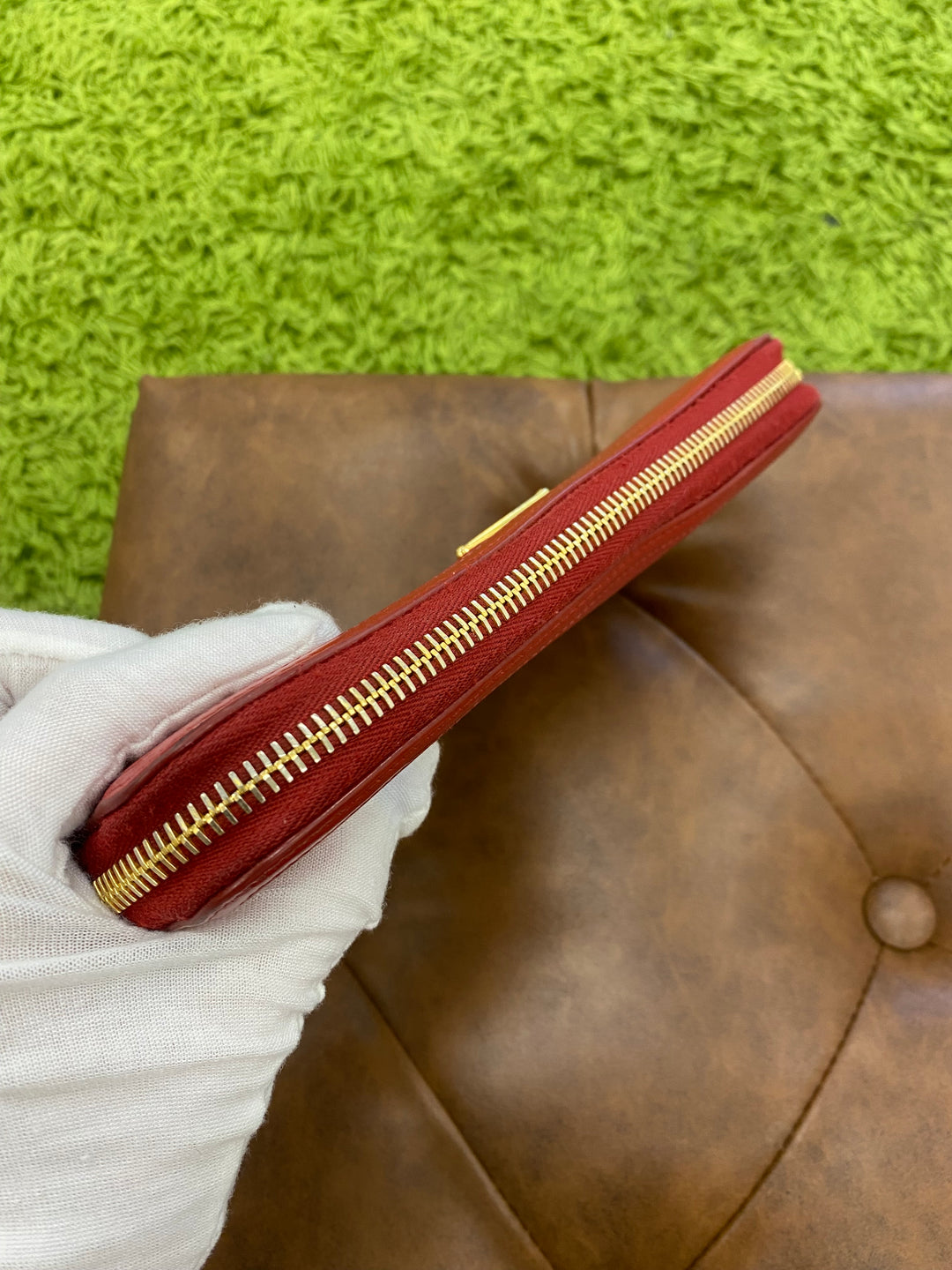 Prada Red Leather Zippy Wallet (2391)