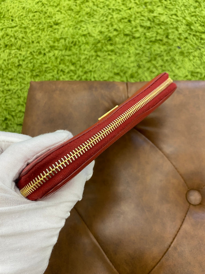 Prada Red Leather Zippy Wallet (2391)