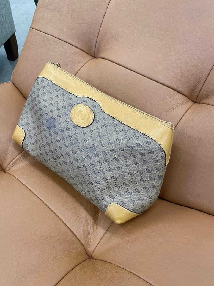 Gucci Micro GG Toiletry Pouch/Clutch (3290)