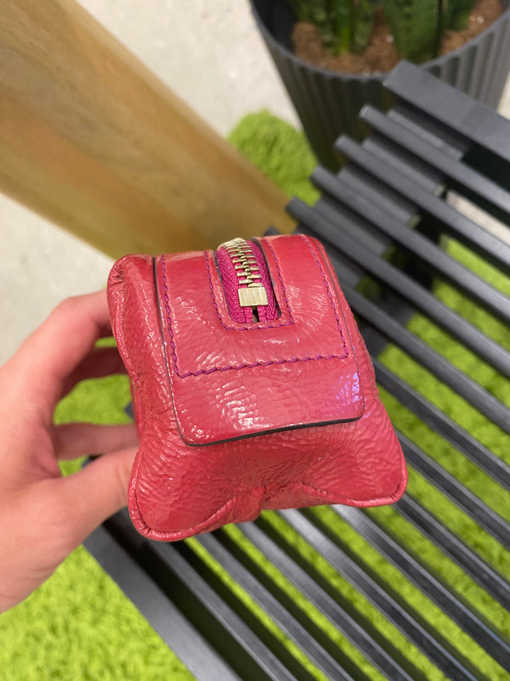 Gucci Red Patent Leather Soho Pouch (3672)