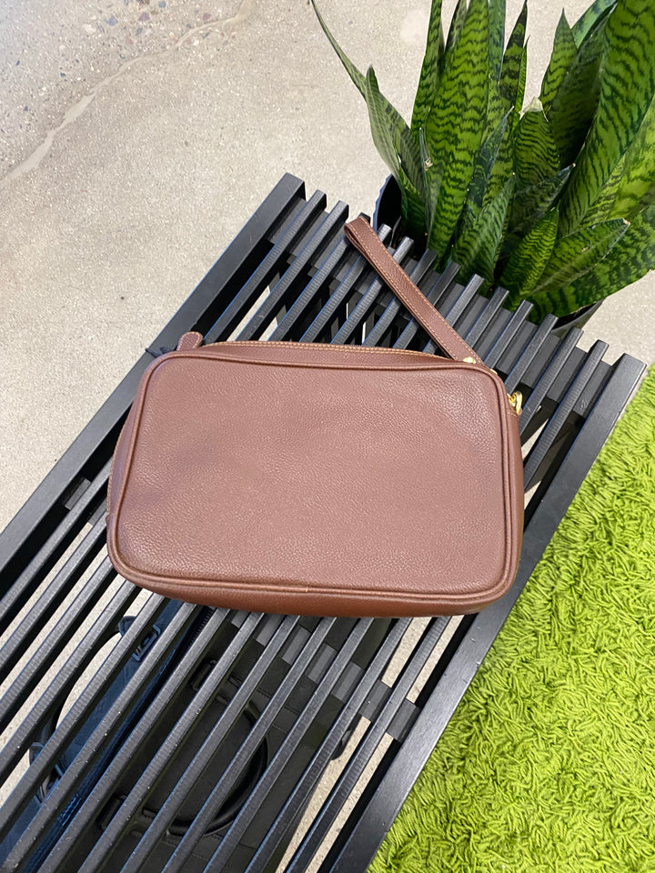 Burberry Brown Pebbled Leather Toiletry Pouch (9584)