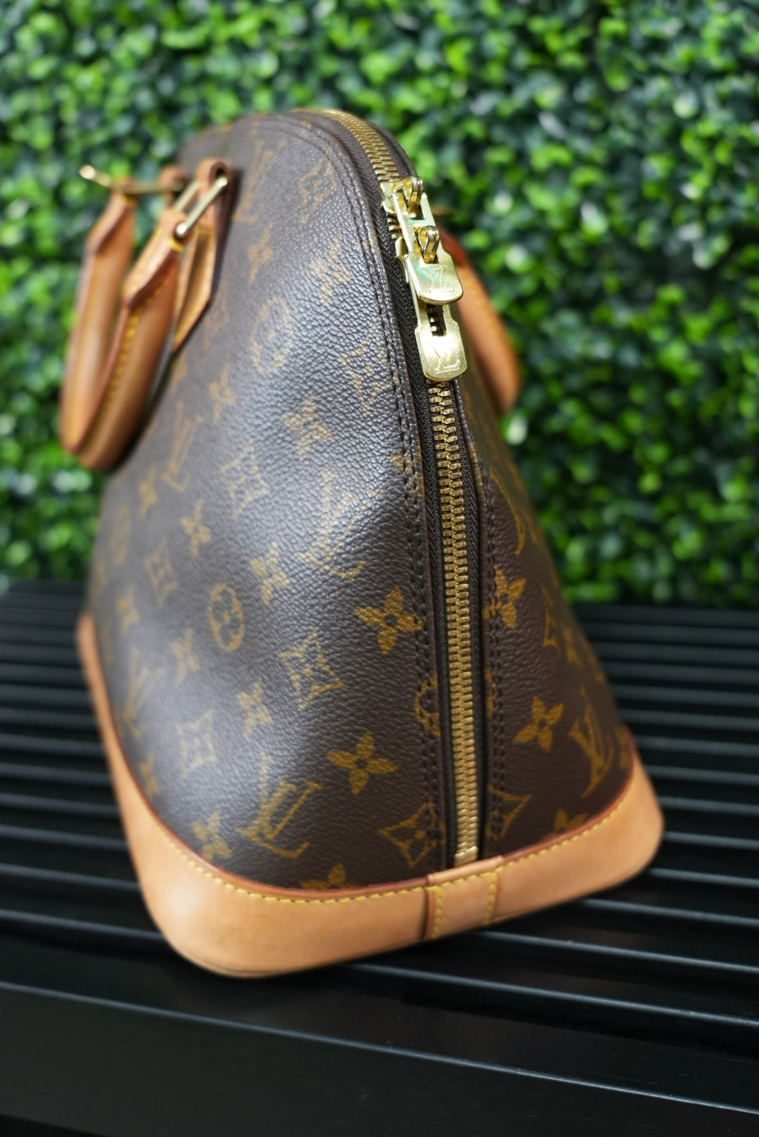 Louis Vuitton Monogram Alma PM